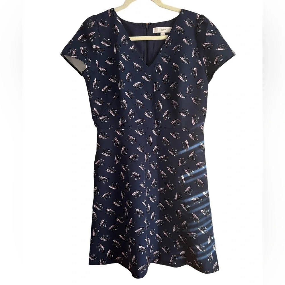 LOFT FEATHER PRINT FIT & FLARE DRESS